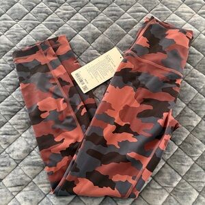 Lululemon Wunder Train HR Tight 25” NWT